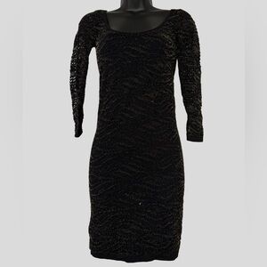 Elegant Black/Gold Lace Dress